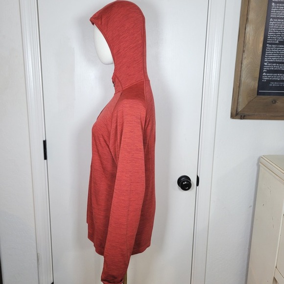 Lululemon Metal Vent Tech Hoodie Red Men's Size Medium Gym Running Jacket - Picture 4 of 13